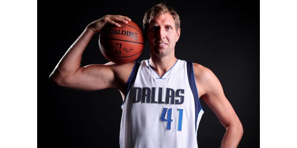 Dallas Mavericks lopettaa 41. pelipaidan osoittaakseen kunnioitusta Dirk Nowitzkille